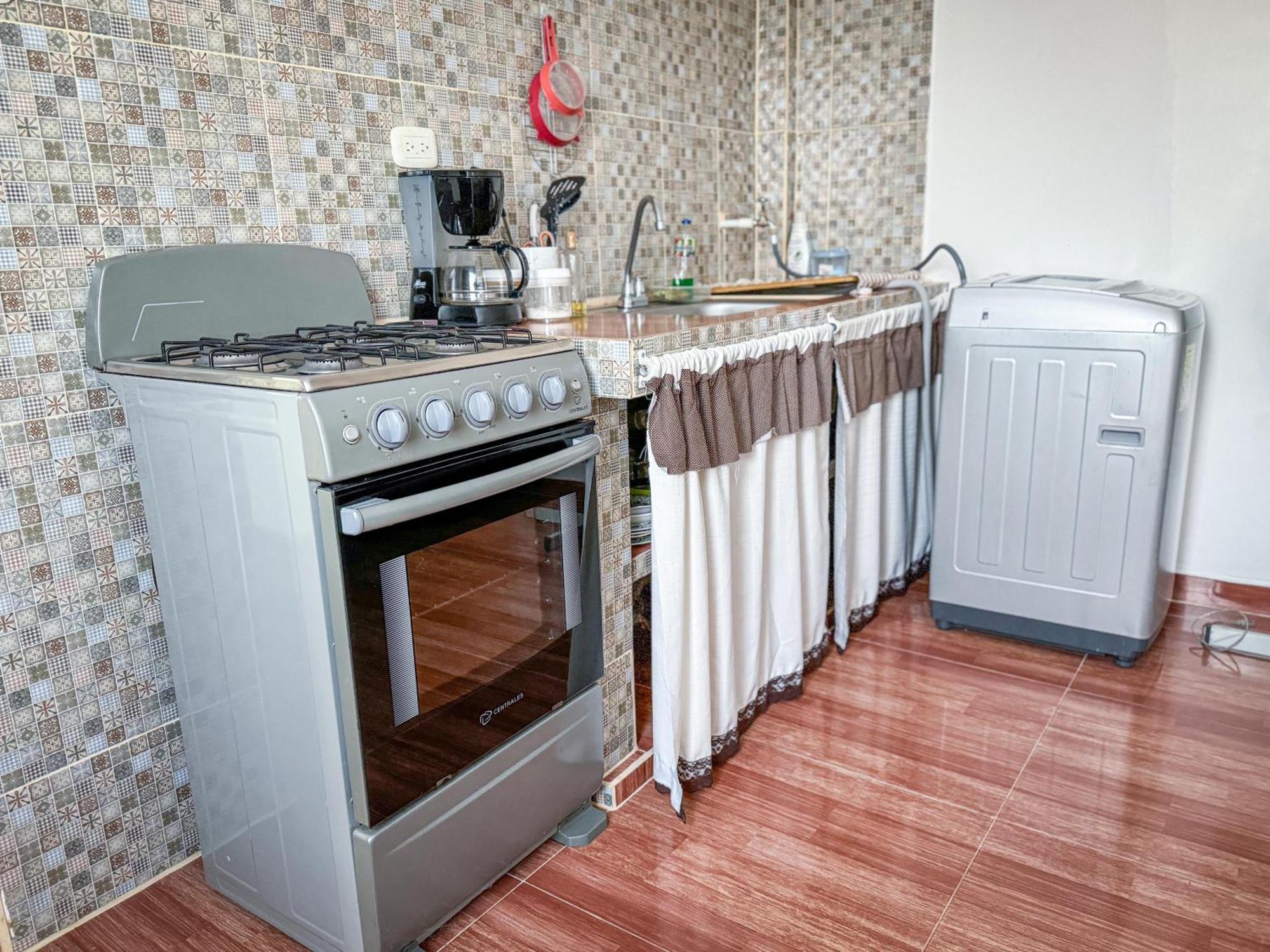 Casa Oasis Appartement Leticia Buitenkant foto
